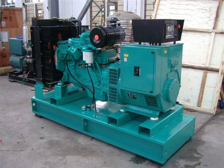 闵行200kw康明斯柴油发电机组图片 闵行200kw康明斯柴油发电机组图片
